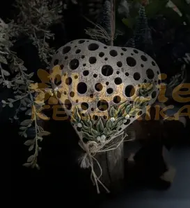 Srdce 3D se jmelím větší